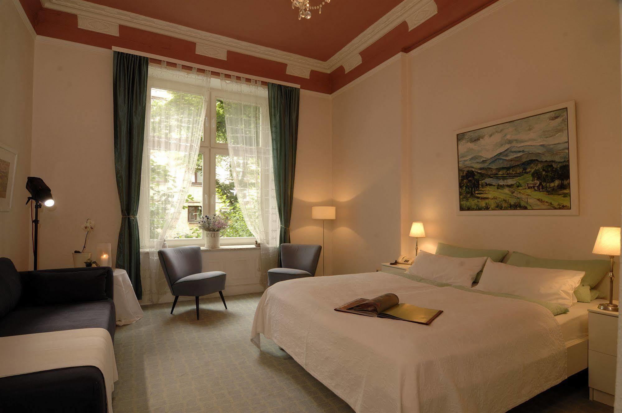 Hotel Mare Hamburg Luaran gambar