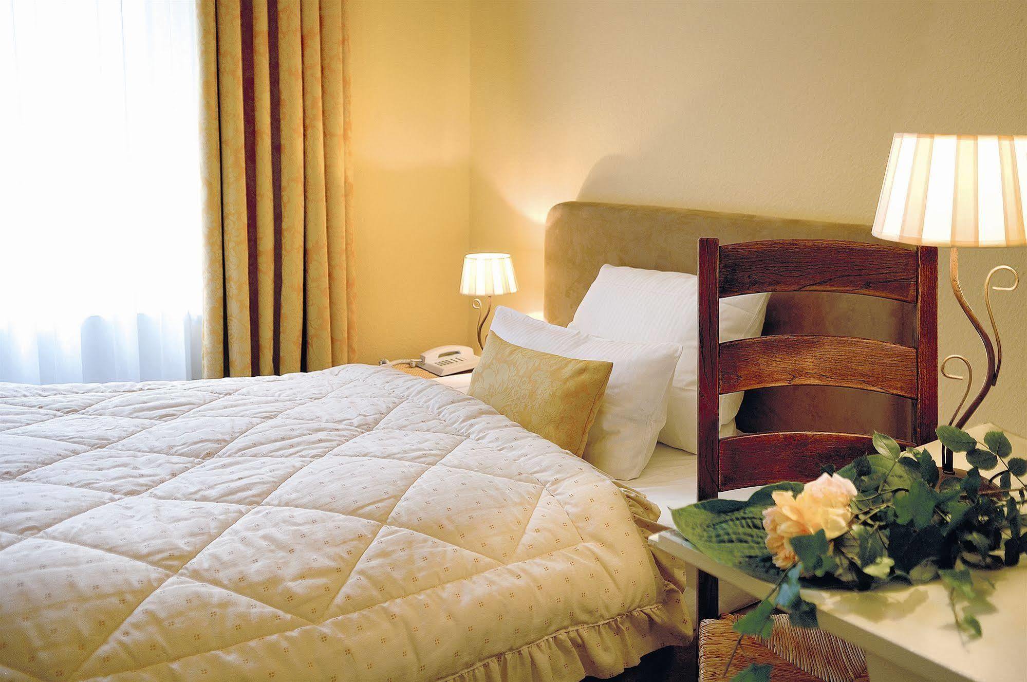 Hotel Mare Hamburg Luaran gambar